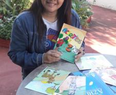 Professora de Alvorada do Sul é autora de livros infantis