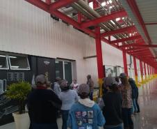 Cursos técnicos subsequentes do CE Vicente Rijo realizam visita técnica e cultural em Ponta Grossa