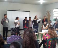 Formação para profissionais das escolas indígenas