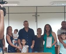Professora-escritora de Alvorada do Sul é homenageada pela Câmara Municipal da cidade