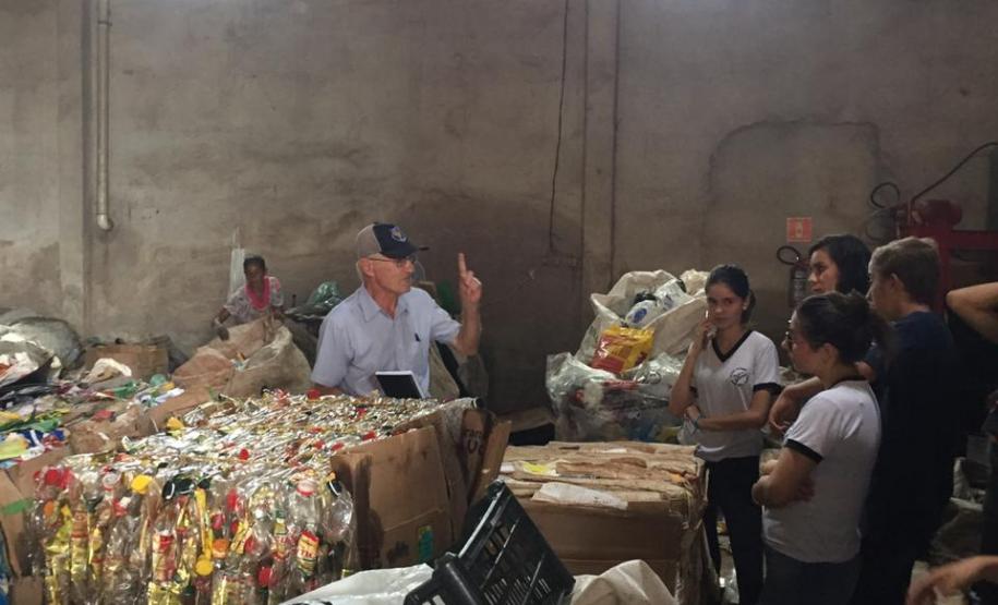 Educação em Tempo Integral em destaque no Colégio Estadual Jayme Canet