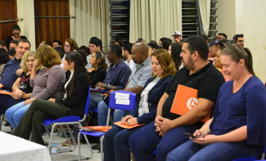 XII Semana de Gestão e Negócios - CE Vicente Rijo